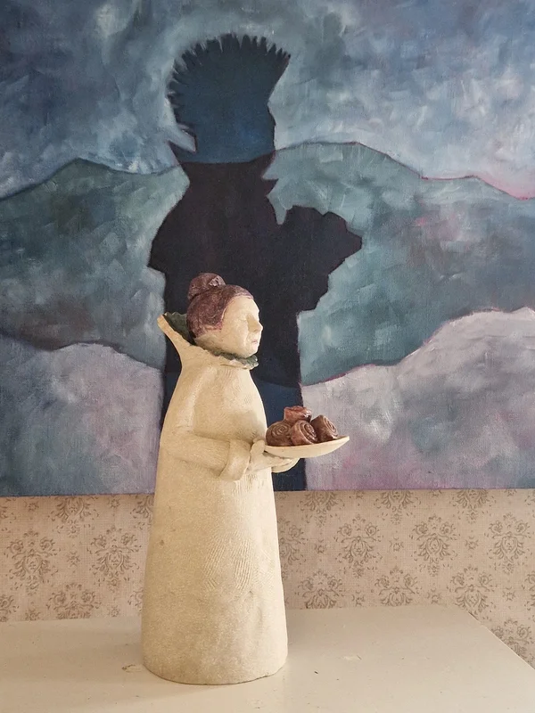 Veistos Bullar & anarki tekijältä Johanna Fredenberg